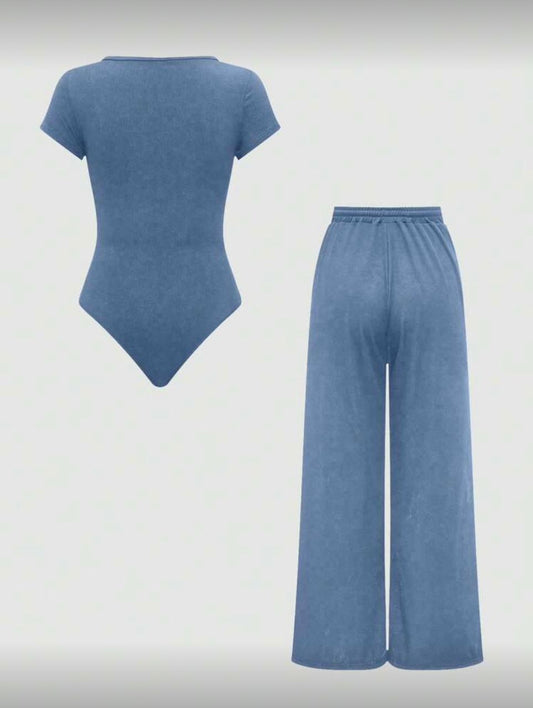 Wide leg pants & square neck top&