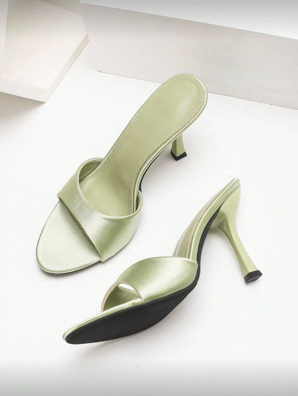 Satin round toe mule